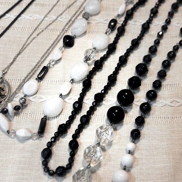 Vintage to modern jewelry bundle - Picture 6 of 6